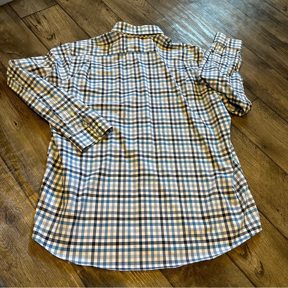 LL Bean Traditional Fit Wrinkle Free Button Down sz XL - Picture 6 of 7